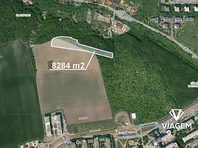 Prodej komerčního pozemku 9977 m²