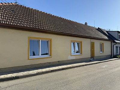 Pronájem  rodinného domu 201 m², pozemek 311 m²