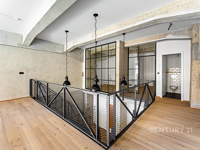 Prodej kanceláře 117 m²