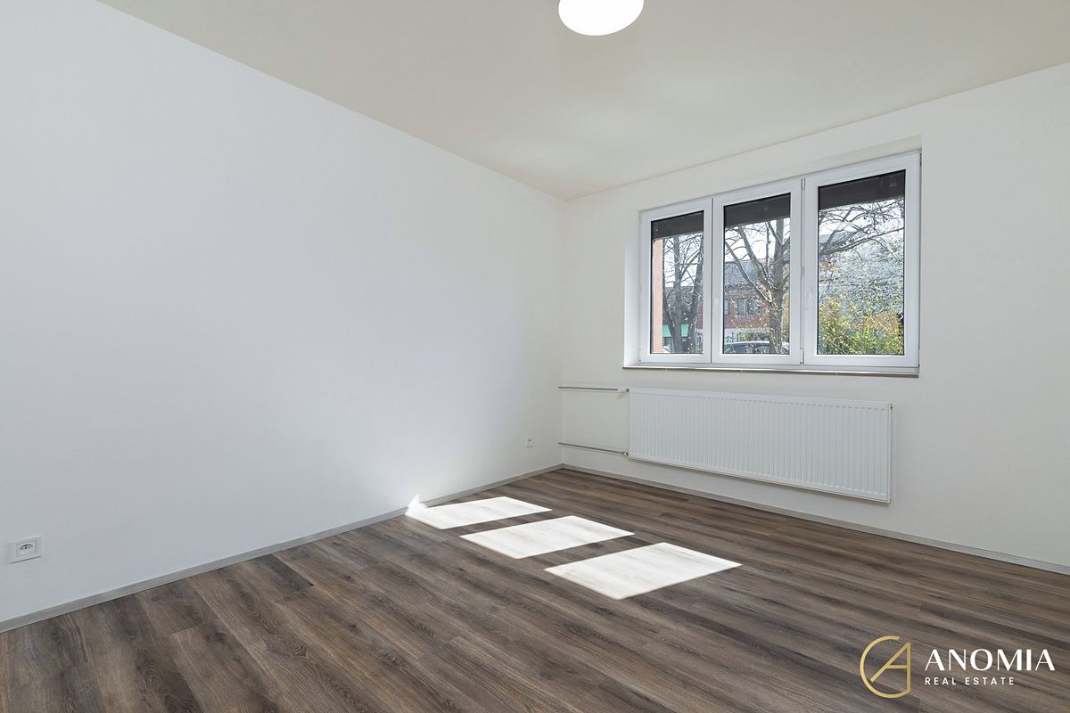 Prodej rodinného domu 152 m², pozemek 149 m² – fotografie 3