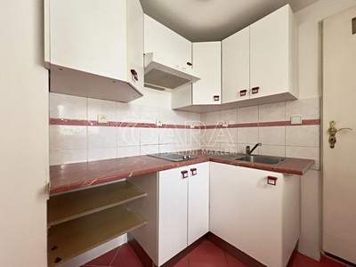 Pronájem bytu 1+kk 39 m²
