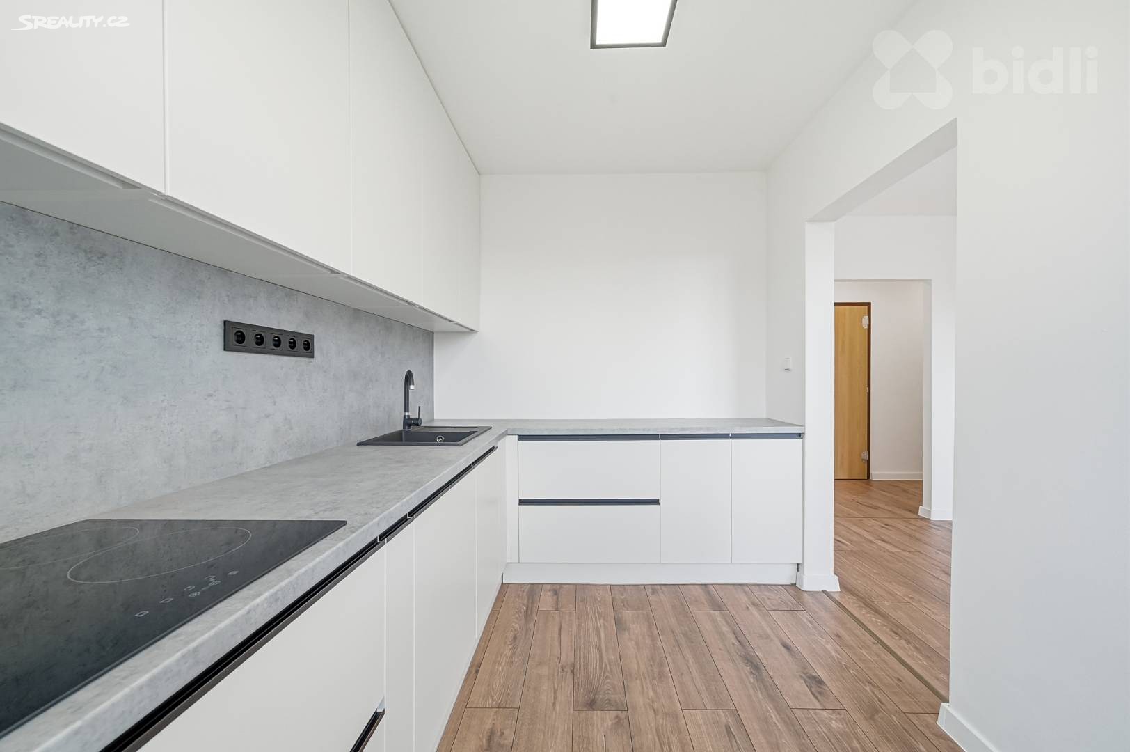 Prodej bytu 2+1 43 m² – pohled 6