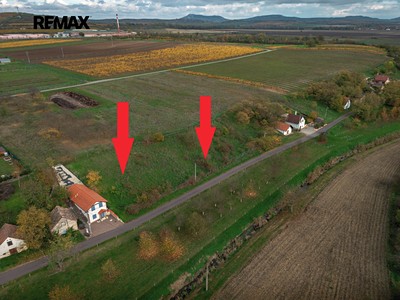 Prodej  stavebního pozemku 2 412 m²