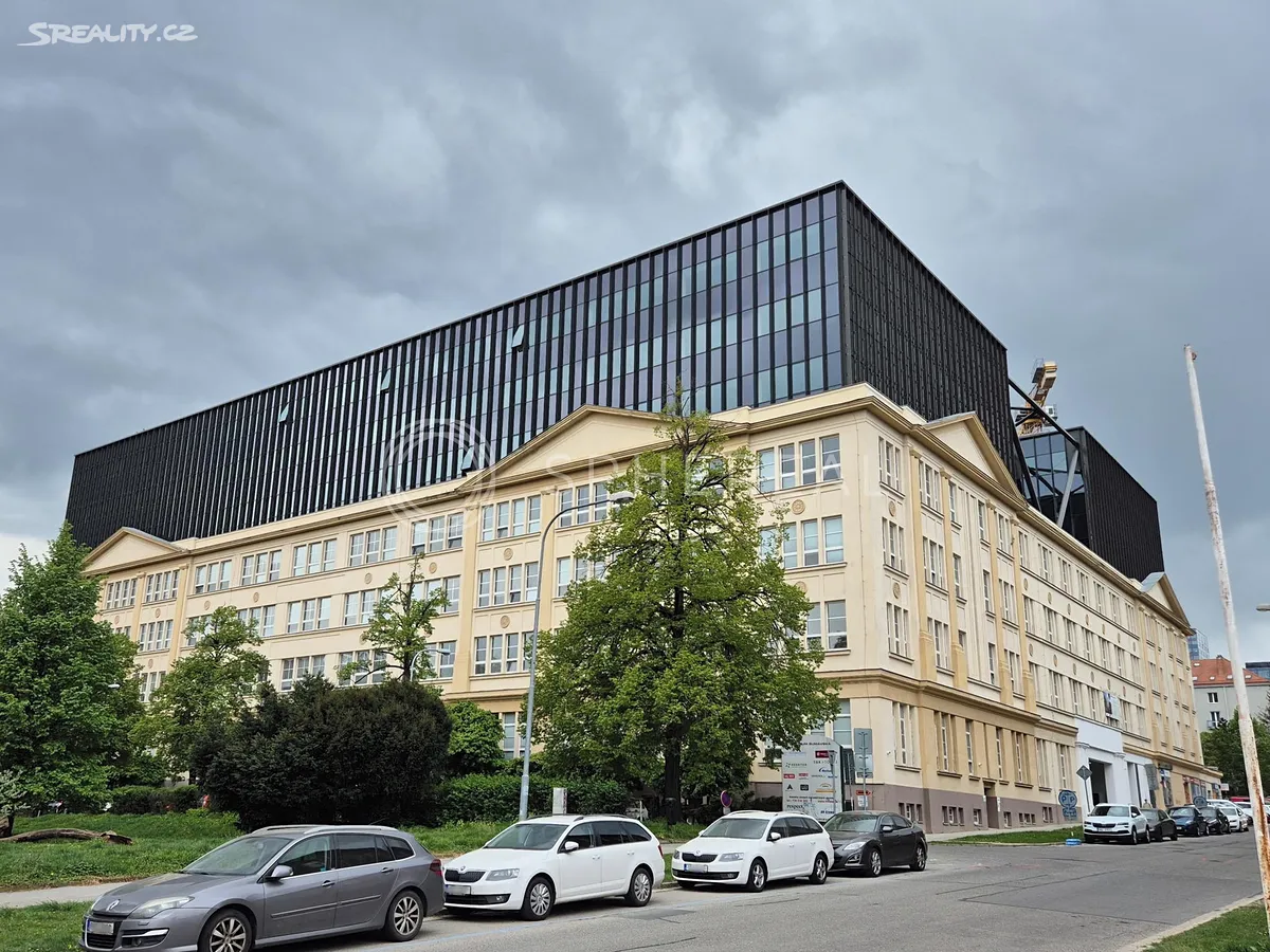 Pronájem kanceláře 285 m², Brno