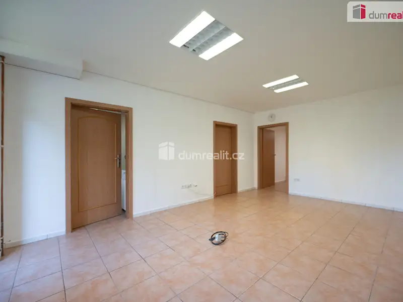 Prodej obchodního prostoru 50 m², České Budějovice – náhled fotky 2