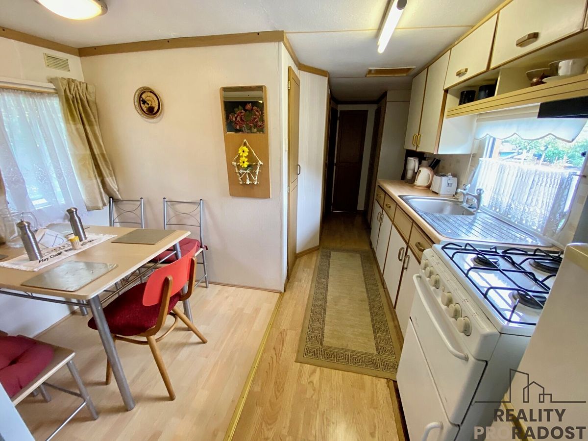 Prodej chaty 40 m², pozemek 750 m² – fotografie 3