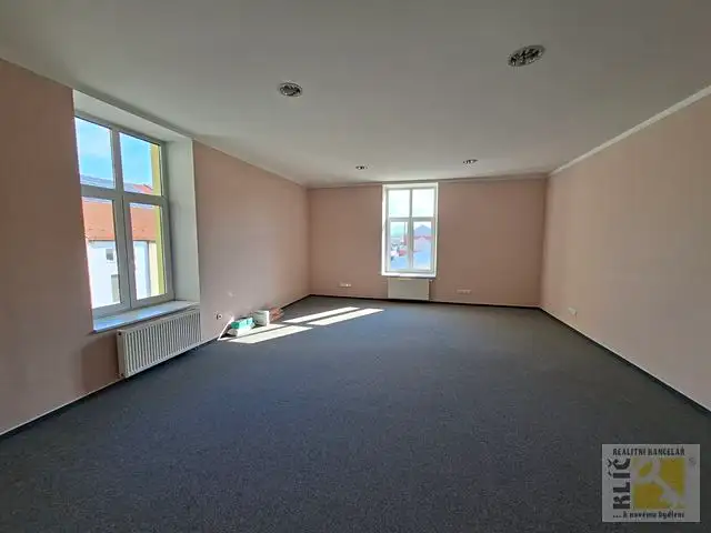 Pronájem kanceláře 46 m², Holešov – náhled fotky 3