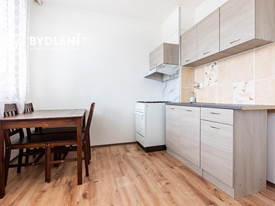 Pronájem bytu 2+kk 31 m² (Jednopodlažní)