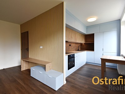 Pronájem bytu 2+1 50 m² (Jednopodlažní)