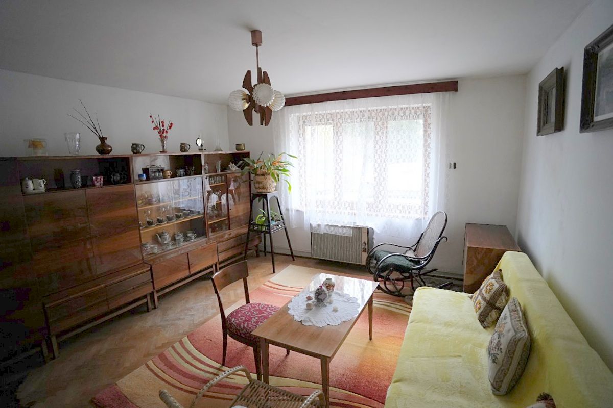 Prodej rodinného domu 132 m², pozemek 259 m² – fotografie 3
