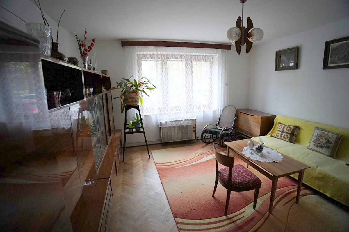 Prodej rodinného domu 132 m², pozemek 259 m² – fotografie 2