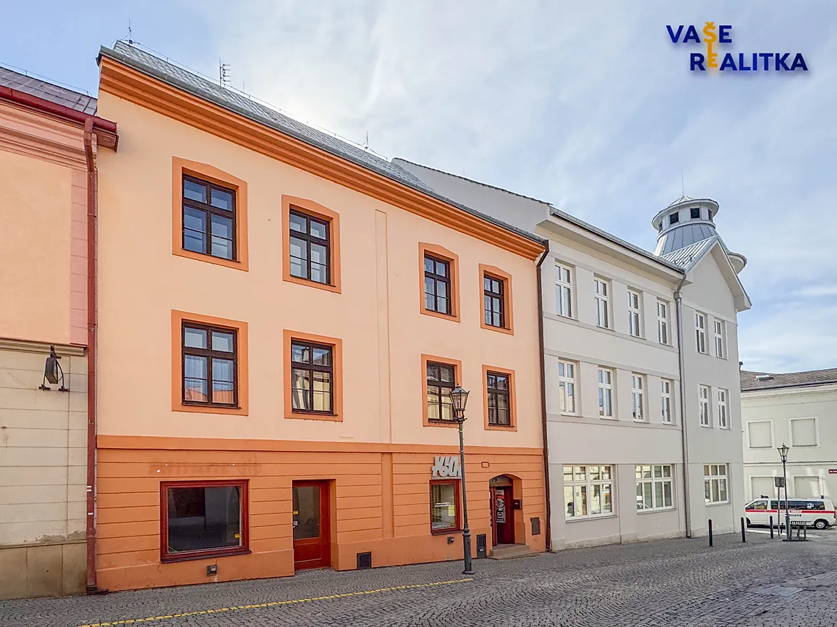 Pronájem obchodního prostoru 42 m²