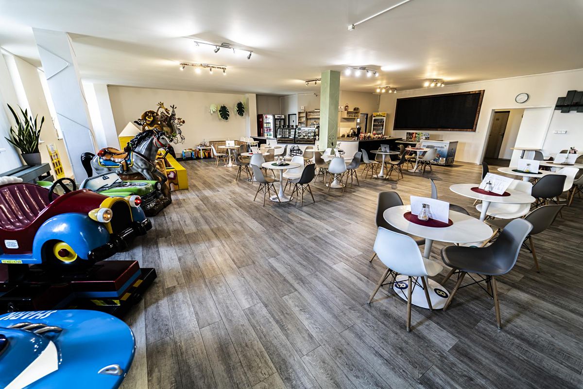 Prodej komerční nemovitosti 986 m² – fotografie 4