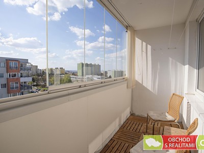 Pronájem bytu 1+kk 35 m²