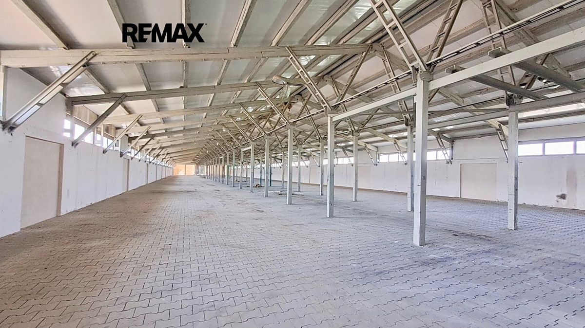Prodej výrobní haly, prostoru 3690 m² – fotografie 3