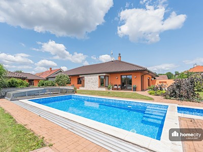 Prodej  rodinného domu 181 m², pozemek 1 255 m²