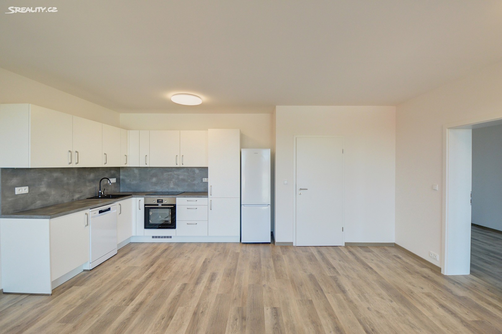 Pronájem bytu 2+kk 59 m² – pohled 5