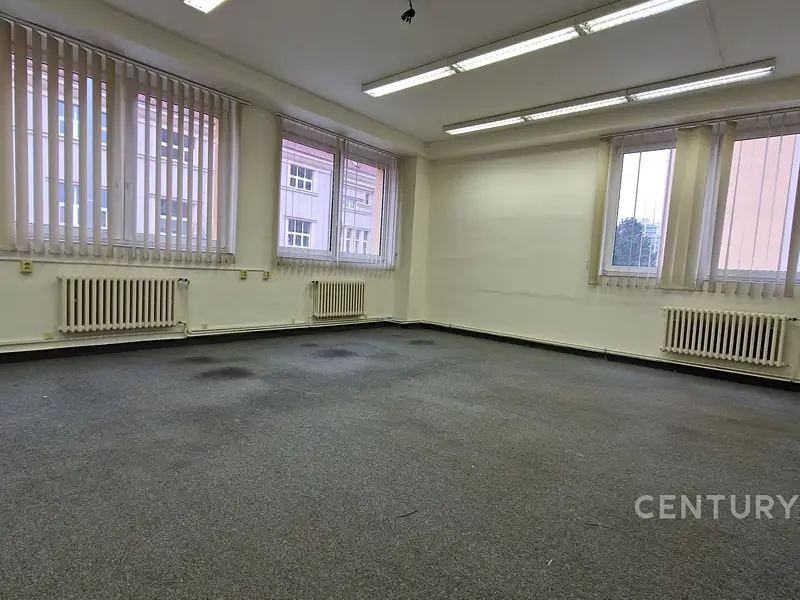 Pronájem kanceláře 43 m², Praha – náhled fotky 2