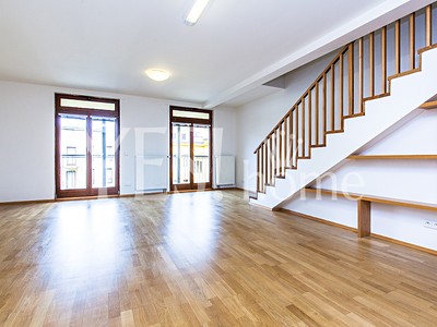 Pronájem bytu 5+1 168 m²