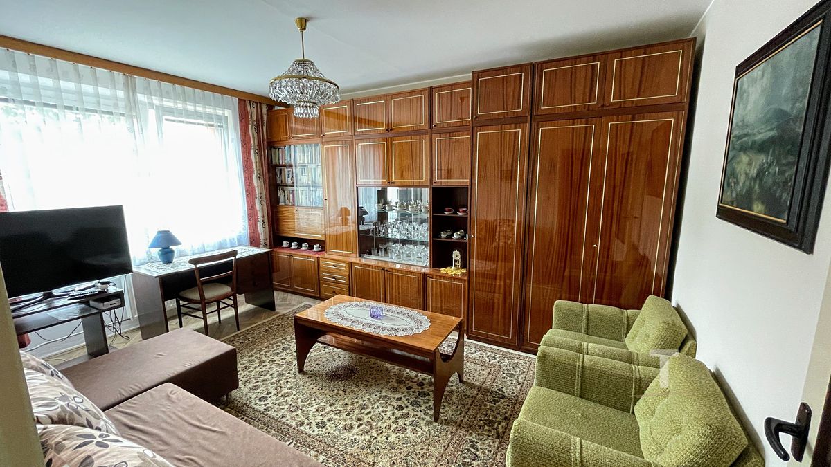 Pronájem bytu 2+1 58 m² – fotografie 2
