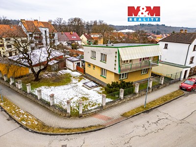 Prodej  rodinného domu 305 m², pozemek 646 m²
