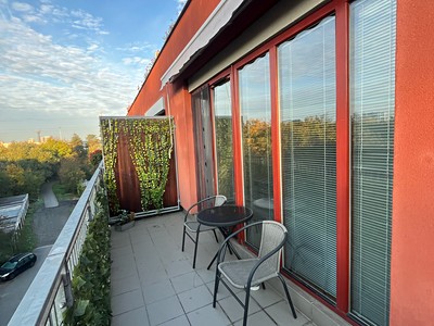 Pronájem bytu 2+kk 62 m² (Jednopodlažní)