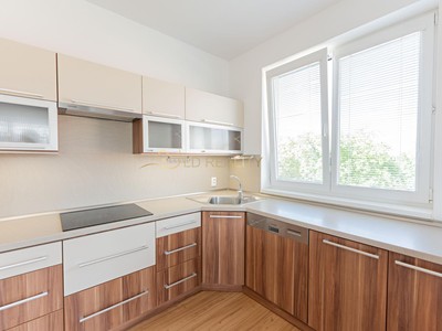 Pronájem bytu 3+kk 75 m²