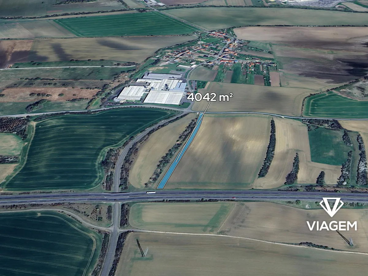 Prodej podílu 1/5 pole 808 m²