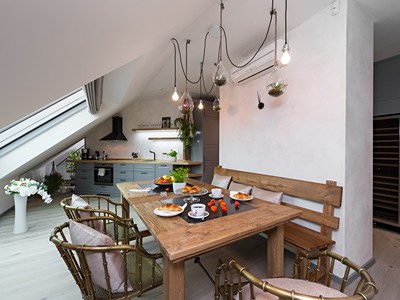 Pronájem bytu 4+kk 293 m²