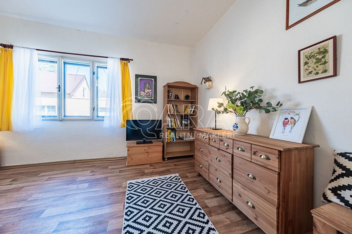 Prodej rodinného domu 52 m², pozemek 446 m² – fotografie 2