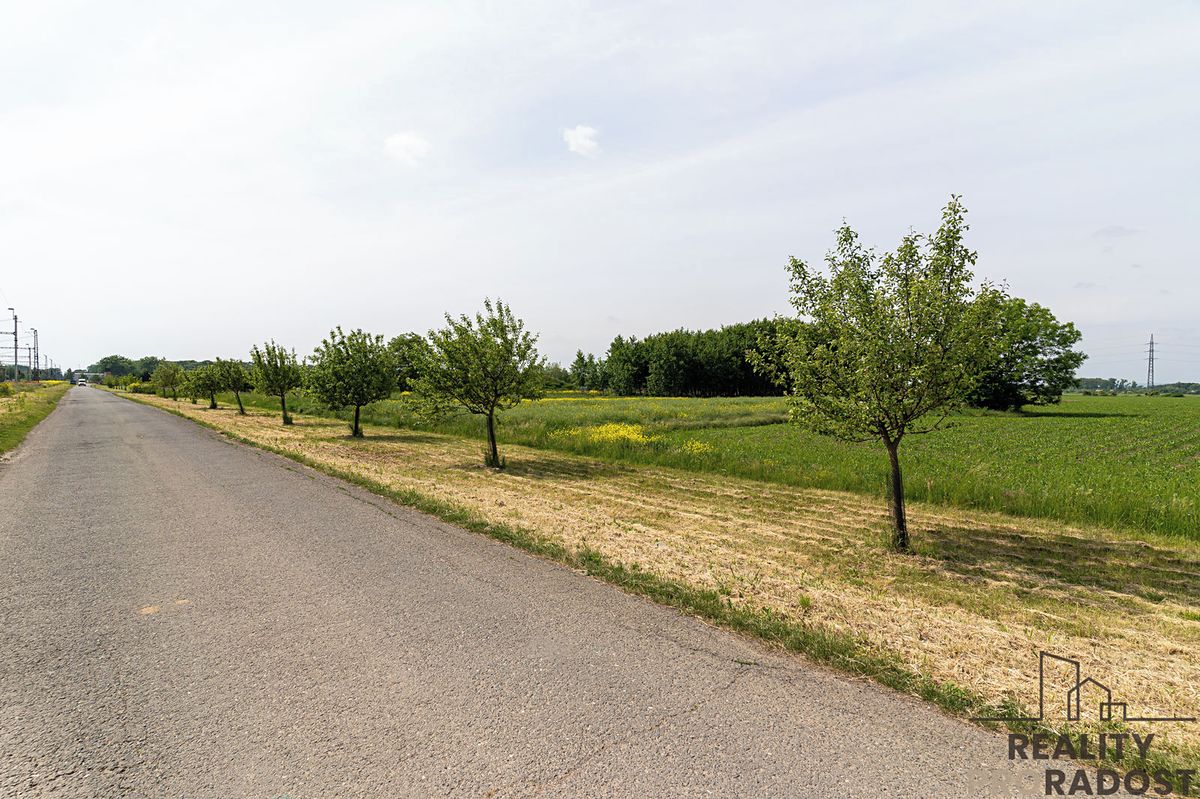 Prodej komerčního pozemku 3166 m² – fotografie 2