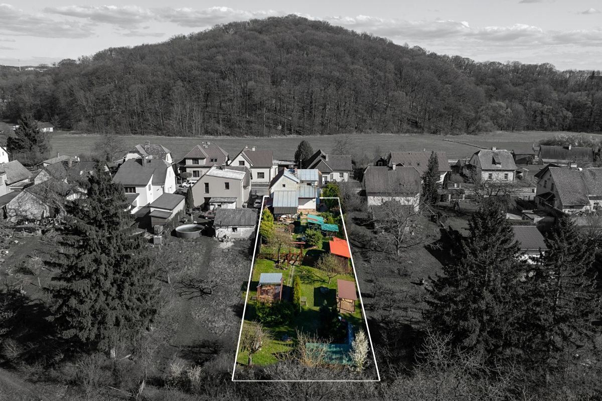 Prodej rodinného domu 73 m², pozemek 917 m² – fotografie 2