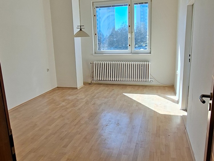 Квартира 3+kk в оренду, 69 м² (10 з 13)