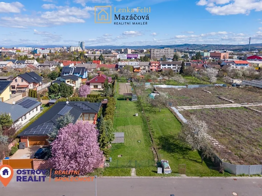 Prodej stavebního pozemku 750 m²