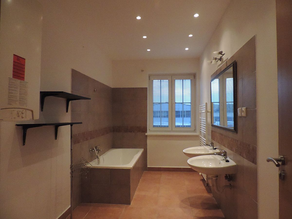 Prodej bytu 2+1 77 m² – fotografie 2