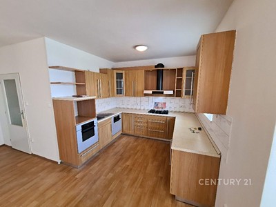 Pronájem bytu 3+kk 76 m²