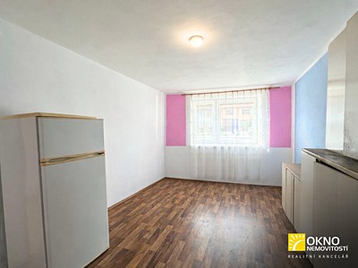 Haus zum Kauf, 400 m² (2 von 11)