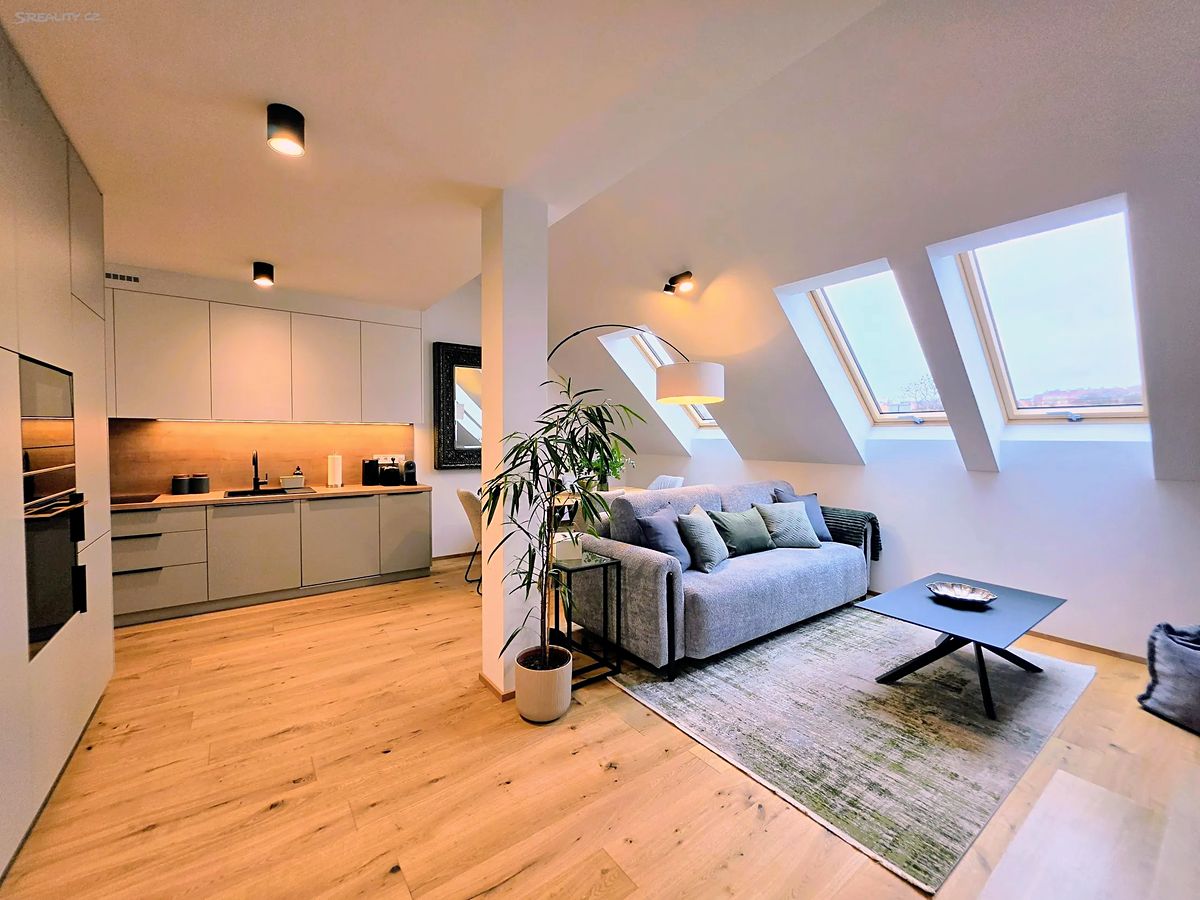 Prodej bytu 3+kk 84 m²