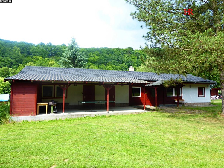 Prodej domu, 330 m² (1 z 23)