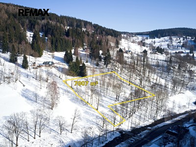 Prodej  stavebního pozemku 7 007 m²