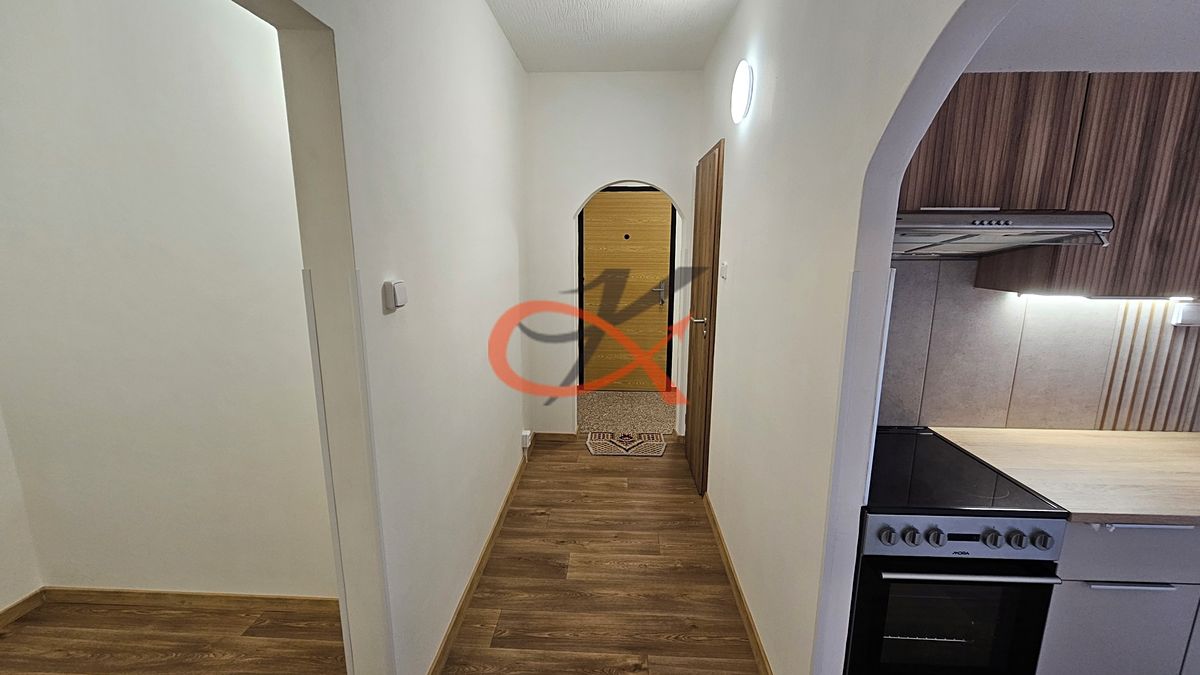 Pronájem bytu 2+1 65 m² – fotografie 2