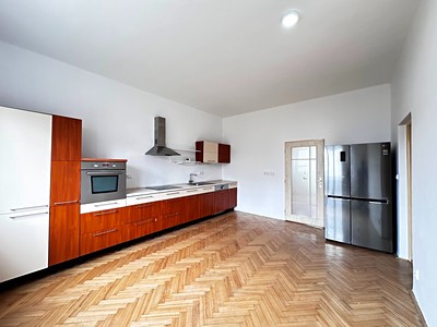 Pronájem bytu 3+kk 80 m²