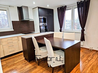 Pronájem bytu 2+1 56 m²