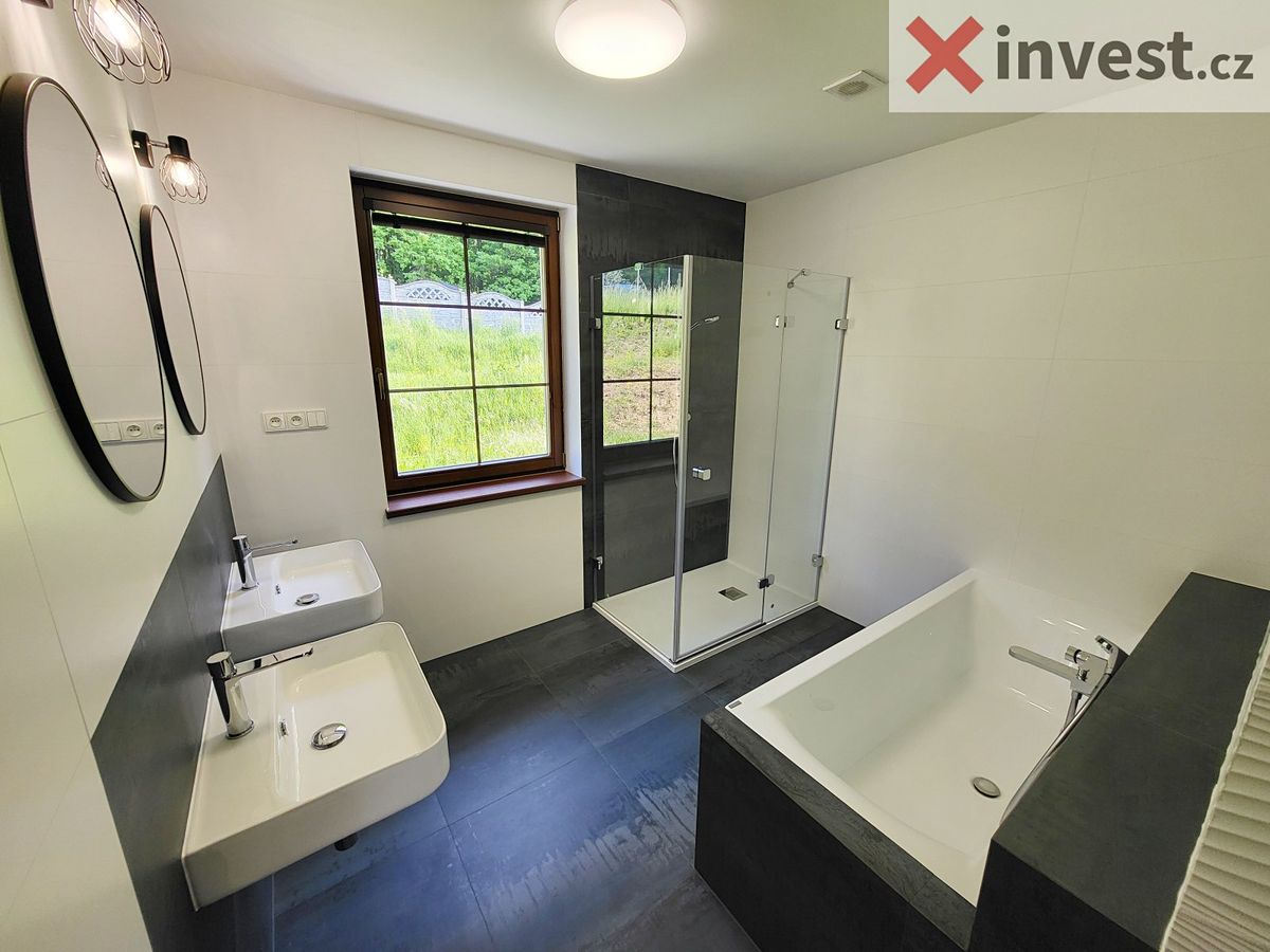 Prodej rodinného domu 135 m², pozemek 1138 m² – fotografie 5