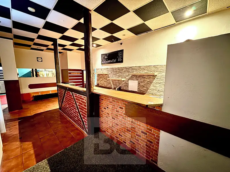 Pronájem obchodního prostoru 150 m², Neratovice – náhled fotky 3