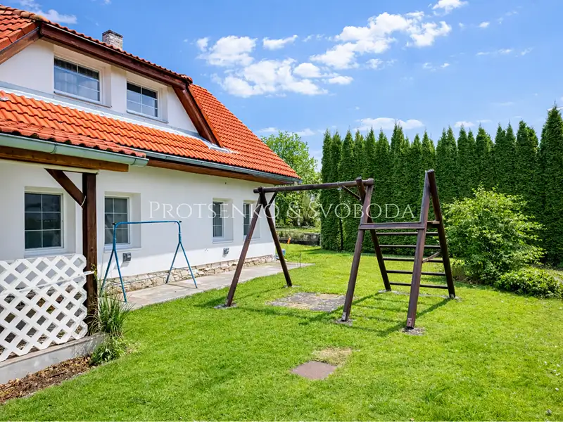 Prodej chalupy 145 m², pozemek 430 m², Ždírec nad Doubravou – náhled fotky 1