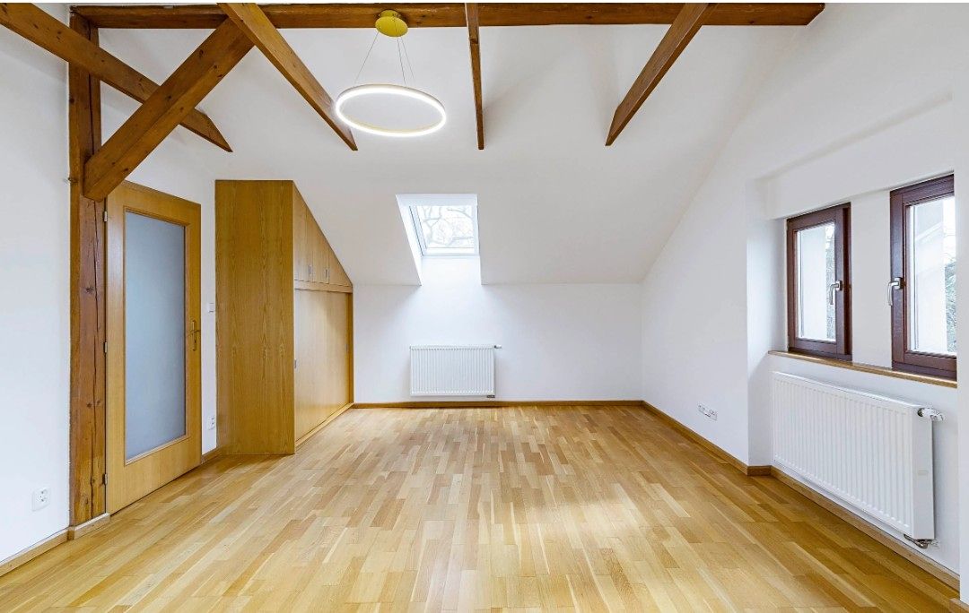 Pronájem bytu 4+kk 170 m² – fotografie 5