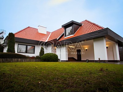 Pronájem  rodinného domu 417 m², pozemek 1 263 m² — photo 3