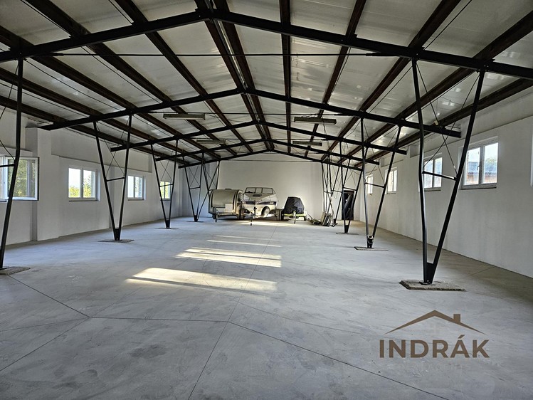 Gewerbefläche zur Miete, 347 m² (1 von 11)