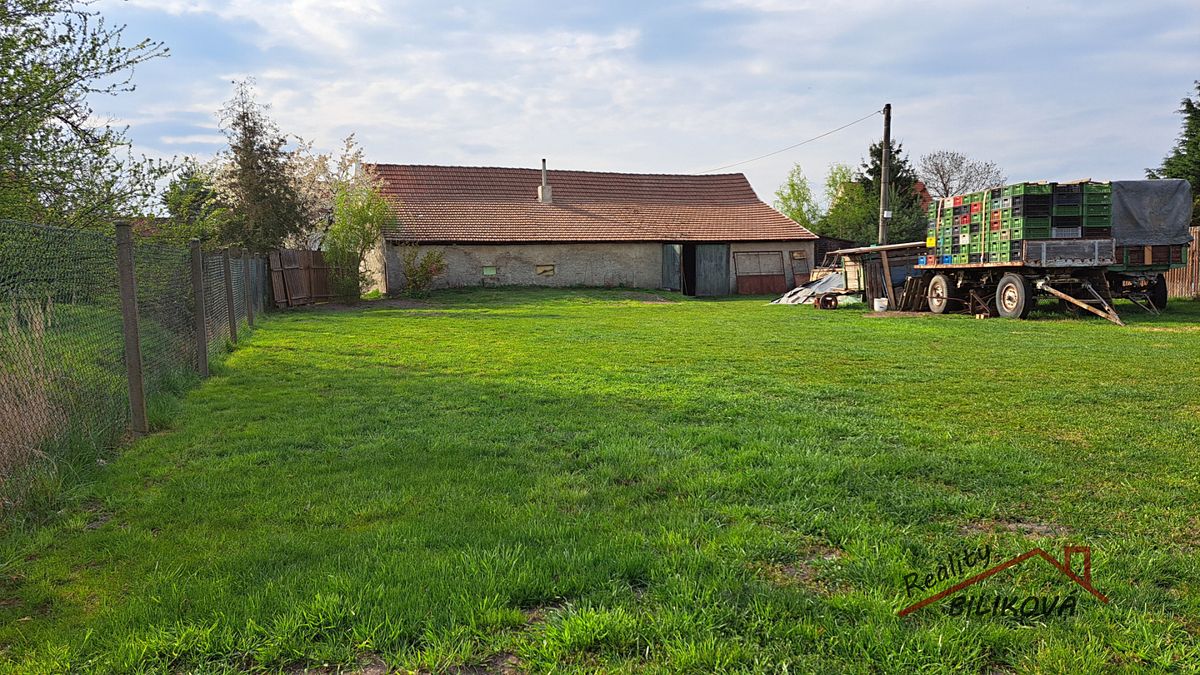 Prodej rodinného domu 90 m², pozemek 1635 m² – fotografie 3